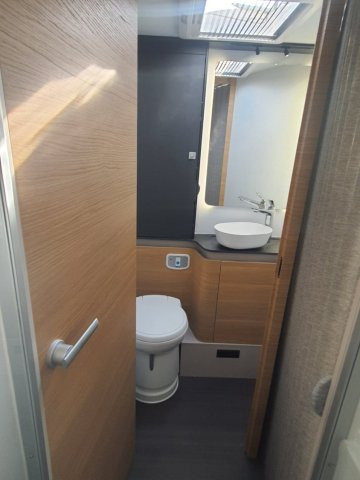 Adria Matrix 650 DC Limited Edition 60 Years - Photo 16
