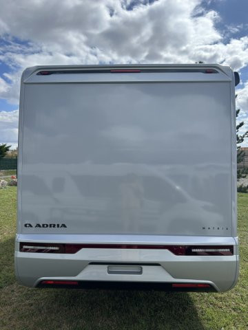 Adria Matrix 650 DC Limited Edition 60 Years 650dc 60ans boite auto - Photo 5