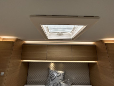 Adria Matrix 650 DC Limited Edition 60 Years 650dc 60ans boite auto - Photo 11