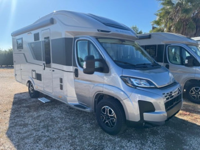 Adria Matrix 650 DL 60Y ~ bva Neuf