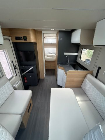 Adria Matrix 670 DC - Photo 4