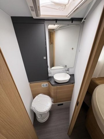 Adria Matrix Axess 650 DC - Photo 11