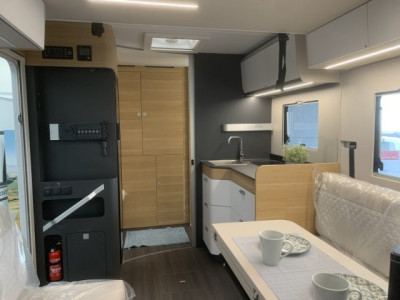 Adria Matrix Plus 600 DT - Photo 7