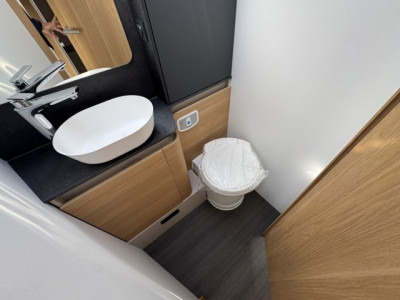 Adria Matrix Plus 670 DC - Photo 6