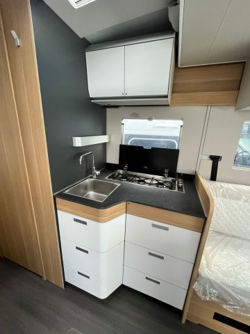 Adria Matrix Plus 670 DC - Photo 10