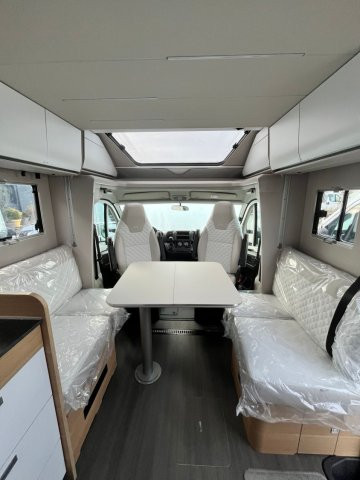 Adria Matrix Plus 670 DC - Photo 12