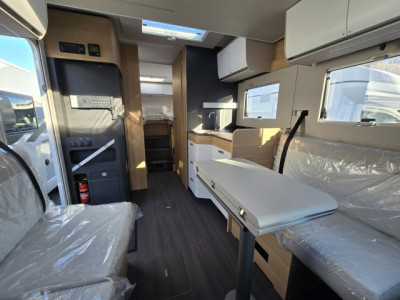 Adria Matrix Plus 670 DL - 88.500 € - #10