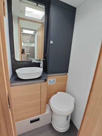 Adria Matrix Plus 670 DL - Photo 18