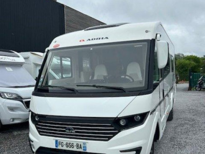 Adria Sonic Plus 700 DLT - Fourgon Aménagé et Van