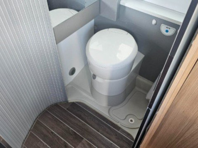Adria Twin 600 SP - Photo 9