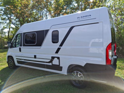 Adria Twin 600 SPB Family Fourgon - Photo 2