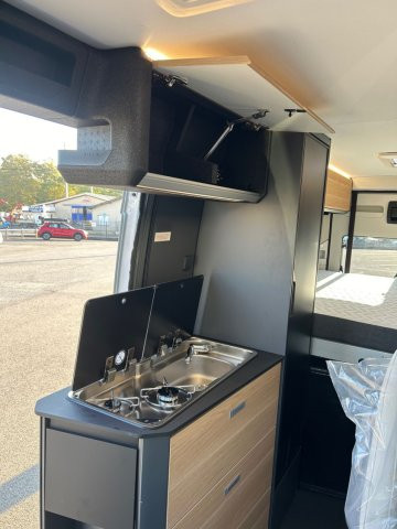 Adria Twin 640 SGX - 72.265 € - #9