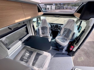 Adria Twin 640 SGX 60y ~ bva - Photo 6