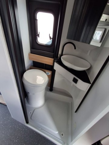 Adria Twin 640 SGX Fourgon - Photo 8