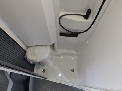 Adria Twin Sports 640 SGX 60 th + pack lithium - Photo 3