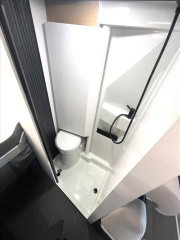 Adria Twin Sports 640 SGX 60 ANS - Photo 8