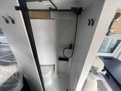 Adria Twin Sports 640 SGX 60 ANS - Photo 5