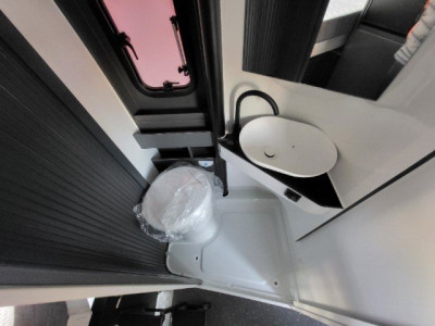 Adria Twin Sports 640 SGX - Photo 11