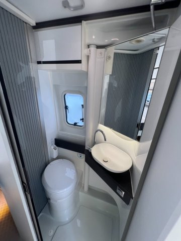 Adria Twin Supreme 640 SGX Très bel état - Photo 34