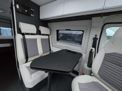 Adria Twin Supreme 640 SGX - Photo 7