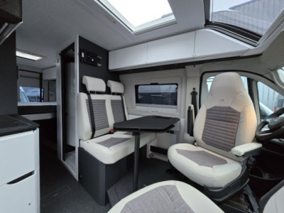 Adria Twin Supreme 640 SGX - Photo 9