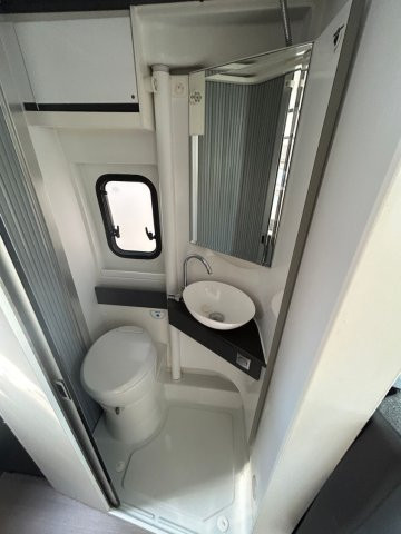 Adria Twin Supreme 640 SLB - Photo 5