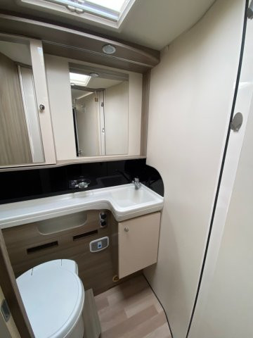 Autostar Privilege I 730 LC Lift i730 - Photo 11