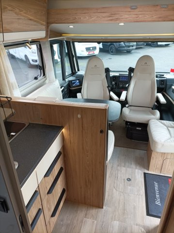 Bavaria Initial I690GJ Style i690 gj - Photo 6