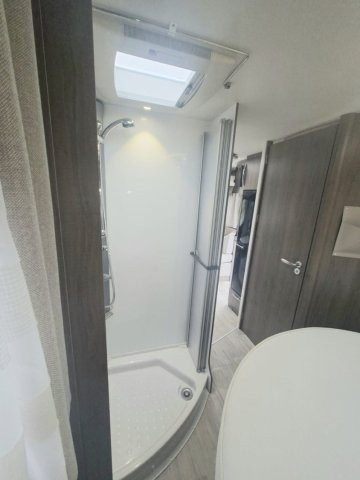 Bavaria Initial I700C Class - Photo 14