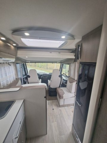 Bavaria Initial I700C Class - Photo 9