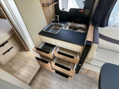Bavaria Initial I720FC Class I 720 FC - Photo 7