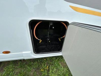 Bavaria Initial I720FC Class - Photo 7