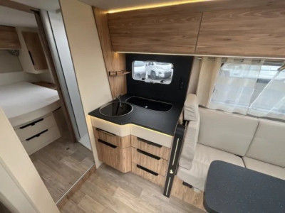 Bavaria Initial I740C Style - Photo 7