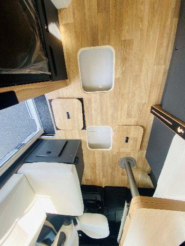 Bavaria Initial I740FC Nomade I 740 FC . - Photo 23