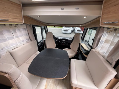 Bavaria Initial I740FC Style - Photo 14