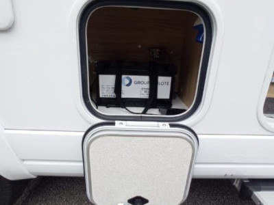 Bavaria Initial I740FC Style i740 fc - Photo 3