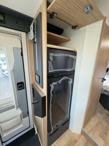 Bavaria Initial I740FGJ Nomade - Photo 7