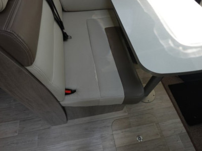 Bavaria Initial I740FGJ Style - Photo 10