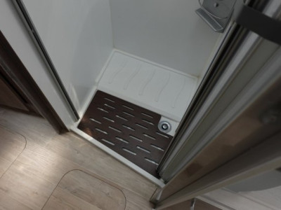 Bavaria Initial I740FGJ Style - Photo 14