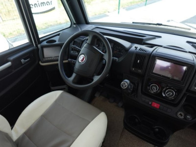 Bavaria Initial I740FGJ Style - Photo 23