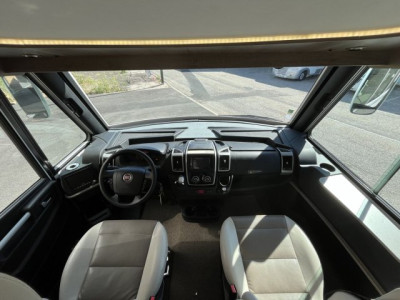 Bavaria Initial I741C Class I 741 C - Photo 7