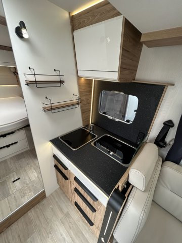 Bavaria Tren-D T726FC Style - Photo 16
