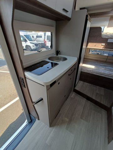 Benimar Tessoro 425 - Photo 13