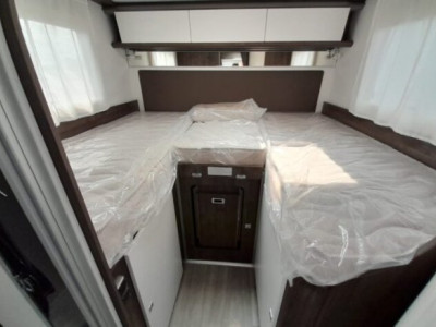 Benimar Tessoro 463 Up - Photo 10
