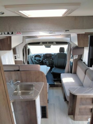 Benimar Tessoro 463 Up - Photo 2