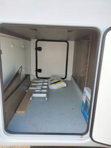Benimar Tessoro 463 Up - Photo 8