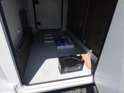 Benimar Tessoro 463 Up - Photo 5