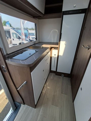 Benimar Tessoro 481 - Photo 11