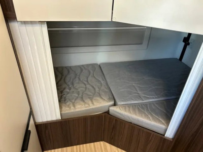 Benimar Tessoro 483 - Photo 12