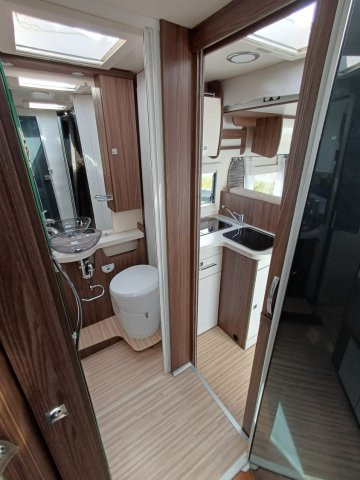Benimar Tessoro 494 - Photo 17